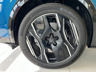 Peugeot 5008 Elektro 210 73kWh GT