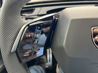 Peugeot 5008 Elektro 210 73kWh GT