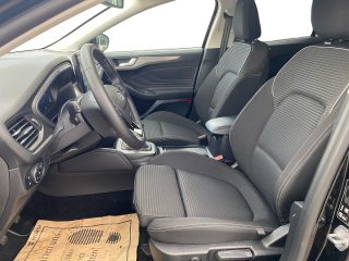 Ford Focus 1,0 EcoBoost Hybrid Titanium X