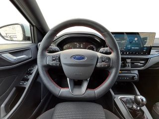 Ford Focus Turnier 1,0 EcoBoost ST-Line