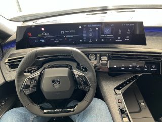 Peugeot 3008 Elektro 210 73kWh GT