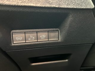 Peugeot 3008 Elektro 210 73kWh GT