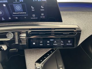 Peugeot 3008 Elektro 210 73kWh GT