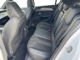 Peugeot 308 Hybrid 145 E-DCS6 GT