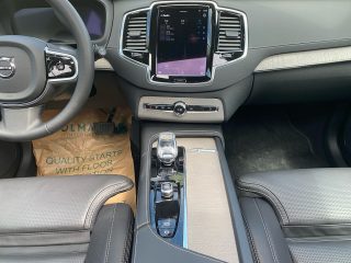 Volvo XC90 T8 AWD Recharge PHEV Ultra Dark 7-Sitzer