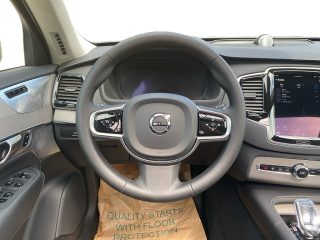 Volvo XC90 T8 AWD Recharge PHEV Ultra Dark 7-Sitzer