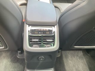 Volvo XC90 T8 AWD Recharge PHEV Ultra Dark 7-Sitzer
