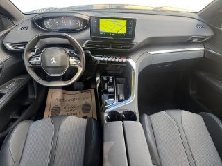 Peugeot 3008 Hybrid 136 E-DCS6 Allure Aut.