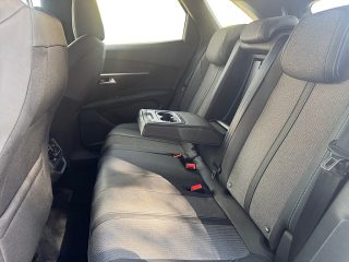 Peugeot 3008 Hybrid 136 E-DCS6 Allure Aut.