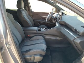 Peugeot 3008 Hybrid 136 E-DCS6 Allure Aut.