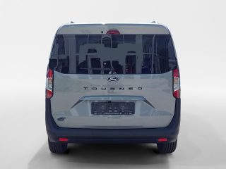 Ford E-Tourneo Courier Titanium