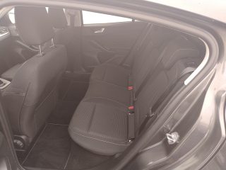 Ford Focus 1,0 EcoBoost Hybrid Titanium Edition