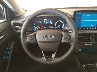 Ford Focus 1,0 EcoBoost Hybrid Titanium