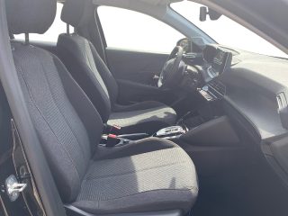 Peugeot 208 Hybrid 100 e-DCS6 Style