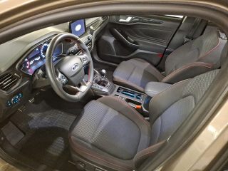 Ford Focus Traveller 1.0 EcoBoost ST-Line Business