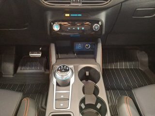 Ford Kuga 2,5 Duratec FHEV ST-Line X Allrad Aut.