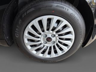 Fiat 500 Elektro Red 42 kWh