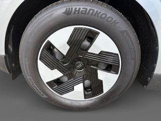 Ford E-Tourneo Courier Trend