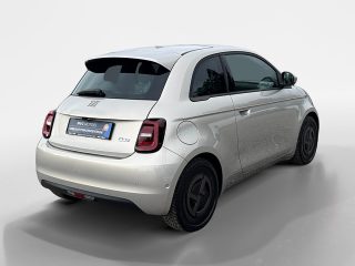 Fiat 500 Elektro 42 kWh Giorgio Armani