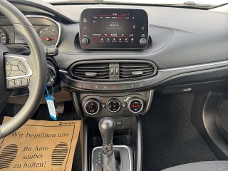 Fiat Tipo MultiJet 120 SCR DCT Lounge