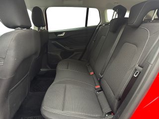 Ford Focus Turnier 1,0 EcoBoost Hybrid Titanium