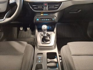 Ford Focus Turnier 1,0 EcoBoost Hybrid Titanium