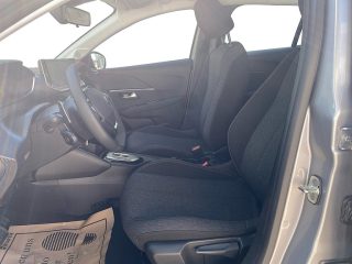 Peugeot 208 Hybrid 100 e-DCS6 Style