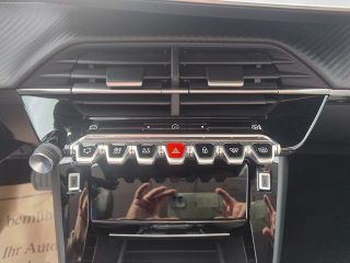 Peugeot 208 Hybrid 100 e-DCS6 Allure