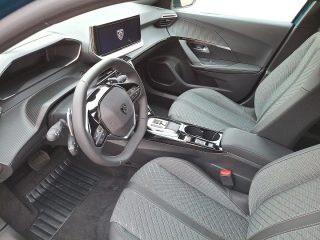 Peugeot 2008 Hybrid 145 e-DCS6 Allure