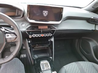 Peugeot 2008 Hybrid 145 e-DCS6 Allure