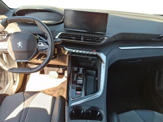 Peugeot 3008 Hybrid 136 E-DCS6 Allure Aut.