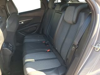 Peugeot 3008 Hybrid 136 E-DCS6 Allure Aut.