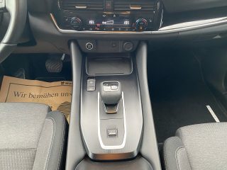 Nissan Qashqai 1,3 DIG-T MHEV N-Connecta Aut.