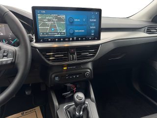 Ford Focus 1,0 EcoBoost Hybrid Titanium Edition