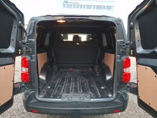 Citroën Jumpy DoKa BlueHDi 145 S&S EAT8 XL Feste Trennwand