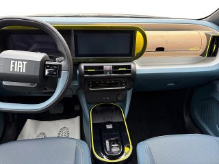 Fiat Grande Panda Hybrid mHEV 110 6-Gang eDCT La Prima