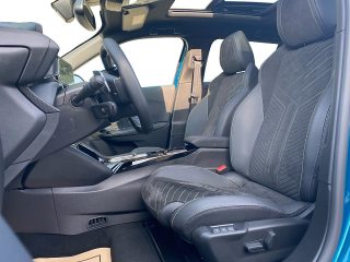 Peugeot 2008 Hybrid 136 e-DCS6 GT