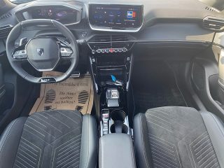 Peugeot 2008 Hybrid 136 e-DCS6 GT