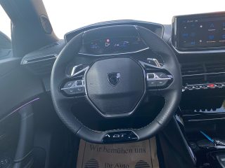 Peugeot 2008 Hybrid 136 e-DCS6 GT