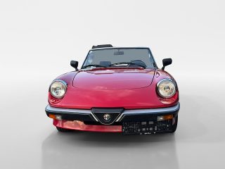 Alfa Romeo Spider 2.0