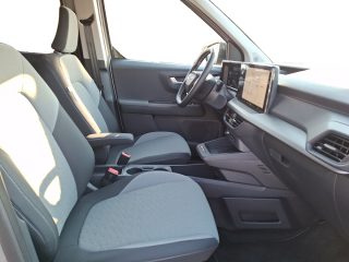 Ford Tourneo Courier Elektromotor 100 kW Titanium