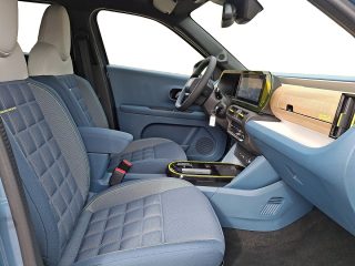 Fiat Grande Panda 1.2 Hybrid eDCT La Prima Automatik