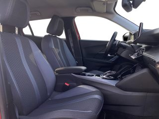 Peugeot 2008 BlueHDi 130 S&S Allure EAT8