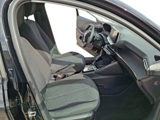 Peugeot 208 Hybrid 100 e-DCS6 Style