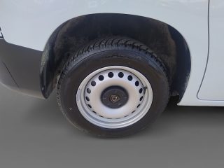 Peugeot Partner 1.5 BlueHDi 100 S&S Standard Premium