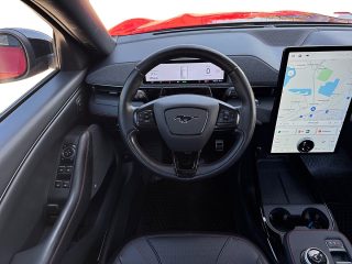 Ford Mustang Mach-E AWD Elektro Extended Range