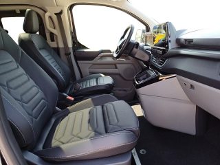 Ford Tourneo Custom Bus 2,0 EcoBlue 320 L1H1 AWD Titanium Aut.