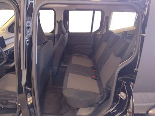 Ford E-Tourneo Courier Trend