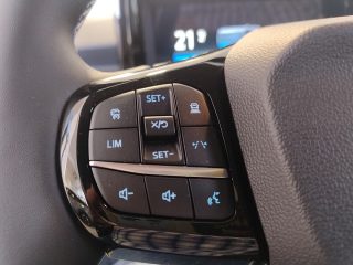 Ford E-Tourneo Courier Trend
