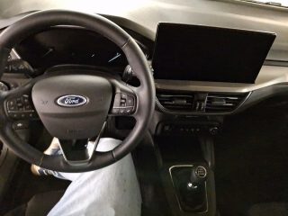 Ford Focus 1,0 EcoBoost Hybrid Titanium